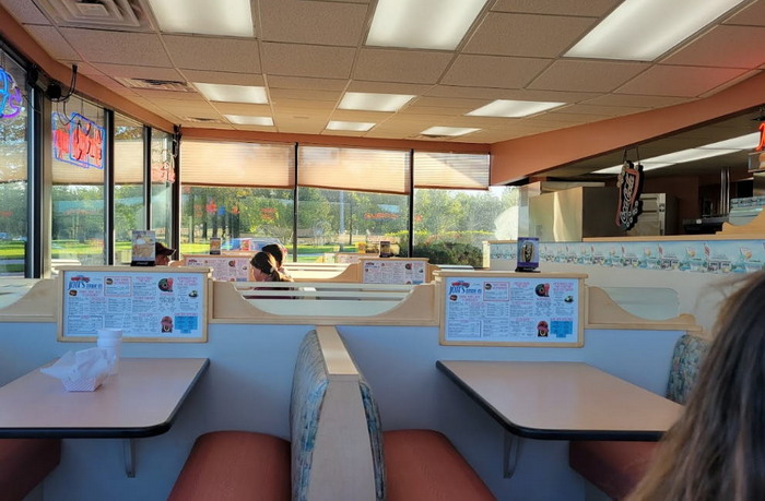 Jons Country Burgers - Photo From Web (newer photo)